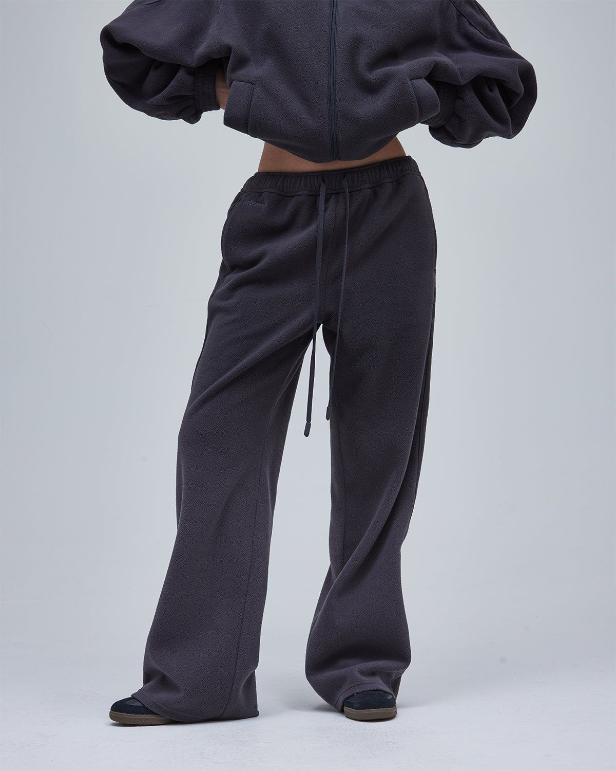 Ari Fleece Pant - Dark Grey